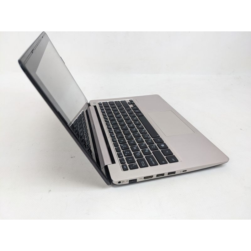 БУ Ноутбук 11.6" Asus VivoBook X202E, Pentium ULV987 (1.5 ГГц) 4GB DDR3, 120GB SSD