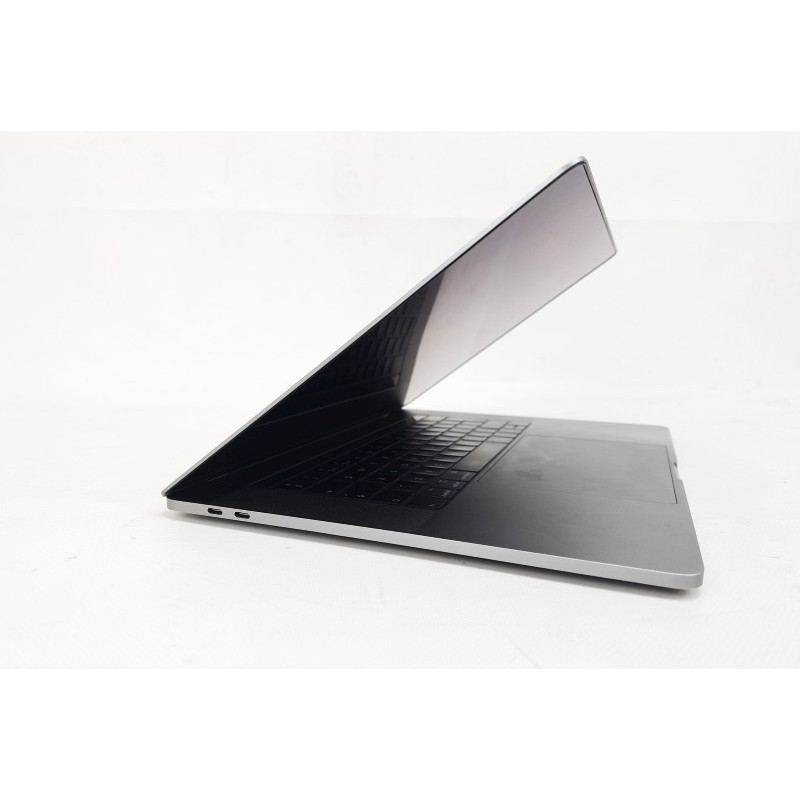 БУ Ноутбук 15.4" Apple MacBook Pro Mid 2019 (A1990), i9-9880H, 32GB DDR4, Pro 560X (4ГБ), 1TB SSD