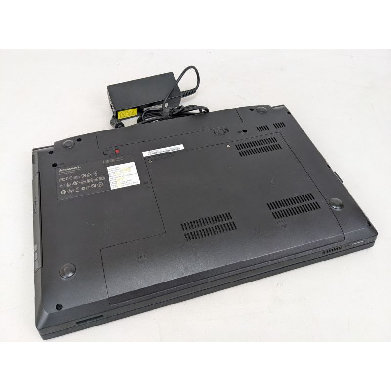 Used Laptop 15.6" Lenovo B590, Pentium B960 (2.2 GHz) 4GB DDR3, Intel HD, 120GB SSD