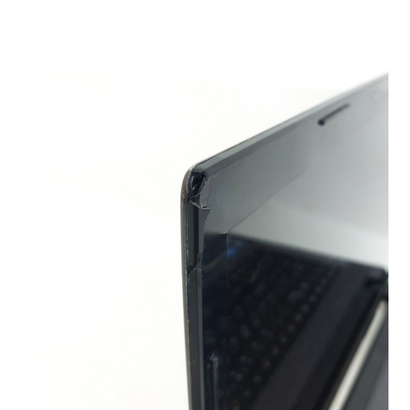 Уцінка! БУ Ноутбук 15.6" Lenovo Z580, Core i3-2370M (2.4 ГГц) 6GB DDR3, GT 630M, 120GB SSD