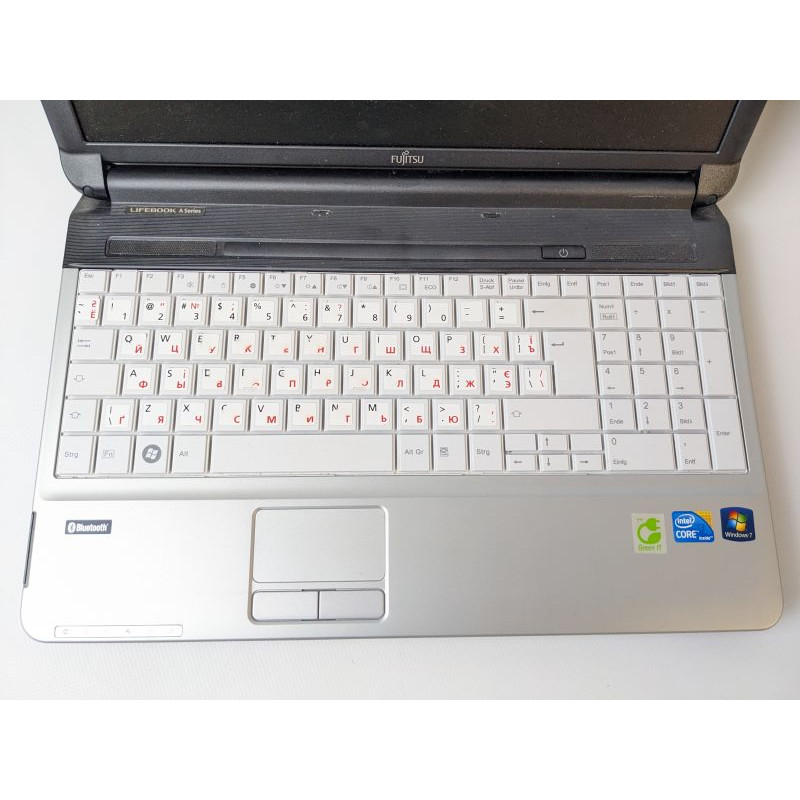 Laptop 15.6" Fujitsu LifeBook A530, Core i3-380 (2.53 GHz) 4GB DDR3, Intel HD, 120GB SSD