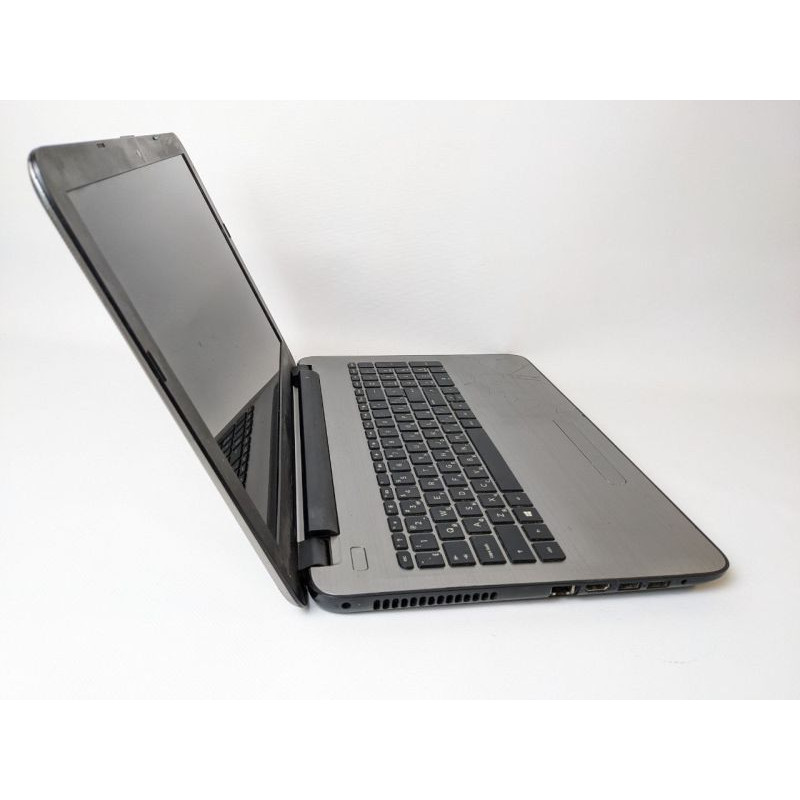 Уцінка! БУ Ноутбук 15.6" HP 15-ay113ur, Core i5-7200U (2.5 GHz) 8GB DDR4, Radeon R5 M340, 120Gb SSD