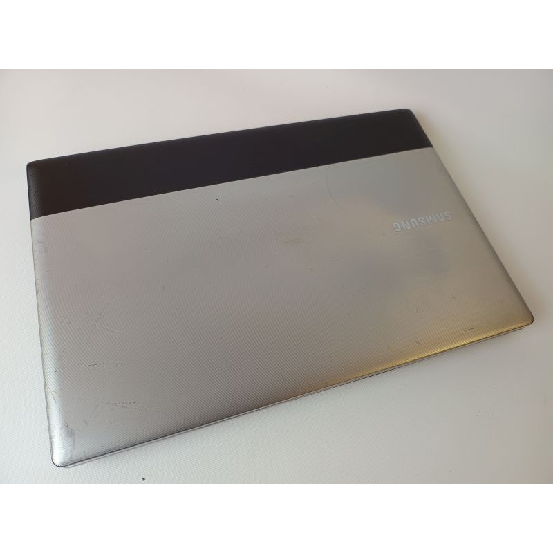 БУ Ноутбук 15.6" Samsung RV513, AMD Dual-Core E-450 (1.65 ГГц) 4GB DDR3, Intel HD, 120GB SSD