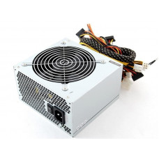 БУ Блок живлення 550 Вт Chieftec, 24+8+4 pin, живлення відеокарти – 2x(6+2pin), 120 мм, ATX, CTB-550