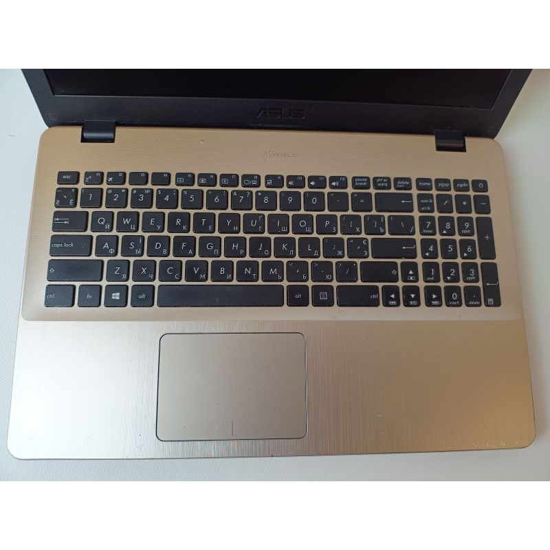 БУ Ноутбук 15.6" Asus VivoBook X542UN, Core i5-8250U (1.6 ГГц) 8GB DDR4, GeForce MX150, 120Gb SSD