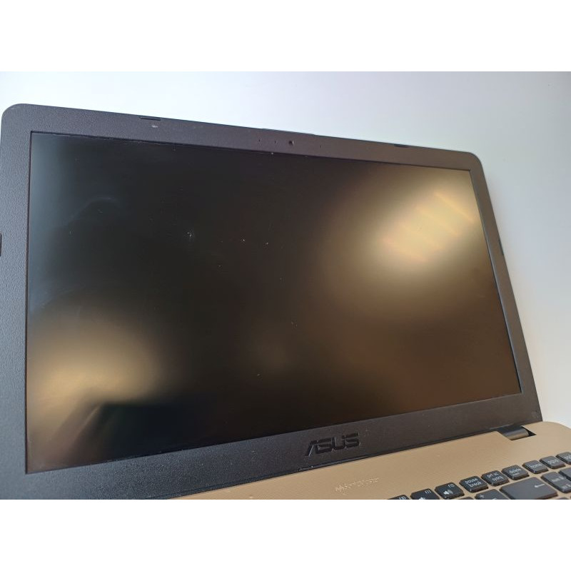 БУ Ноутбук 15.6" Asus VivoBook X542UN, Core i5-8250U (1.6 ГГц) 8GB DDR4, GeForce MX150, 120Gb SSD