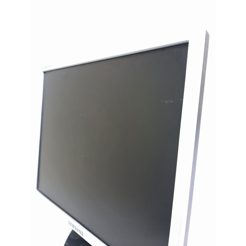 Уцінка! БУ Монітор 17" CCFL TN, Samsung SyncMaster 740N, 1280x1024 (5:4), 5 мс, VGA (подряпини)