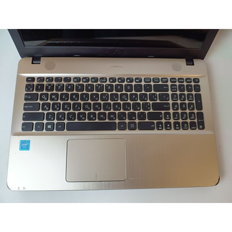 БУ Ноутбук 15.6" Asus R541SA, Celeron Quad N3160 (1.6 ГГц) 4GB DDR3, Intel HD, 120GB SSD