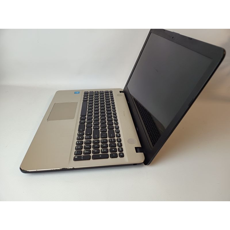 БУ Ноутбук 15.6" Asus R541SA, Celeron Quad N3160 (1.6 ГГц) 4GB DDR3, Intel HD, 120GB SSD