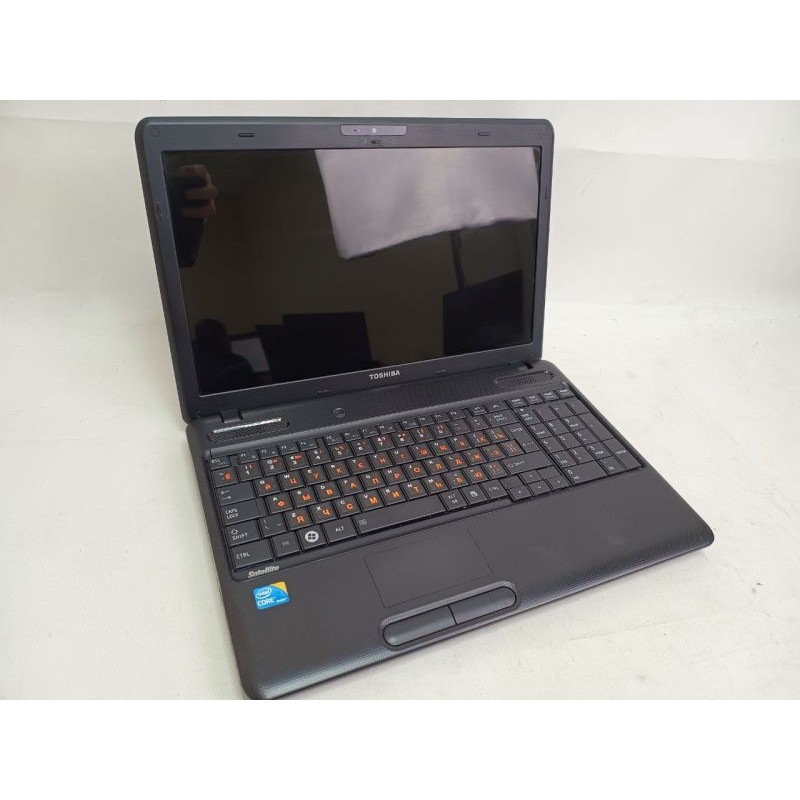 БУ Ноутбук 15.6" Toshiba Satellite C660, Core i3-380M (2.53 ГГц) 4GB DDR3, Radeon HD 5470, 120GB SSD