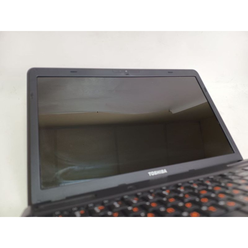 БУ Ноутбук 15.6" Toshiba Satellite C660, Core i3-380M (2.53 ГГц) 4GB DDR3, Radeon HD 5470, 120GB SSD