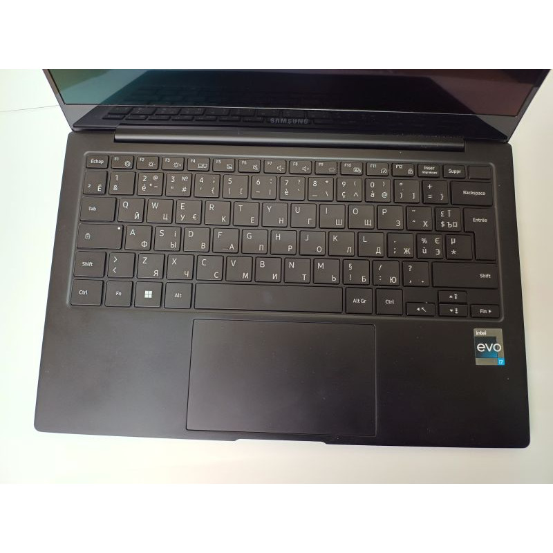 БУ Ноутбук 13.3" Samsung Galaxy Book 2 Pro, Core i7-1260P (3.4 ГГц) 16GB DDR5, Iris Xe, 512Gb SSD