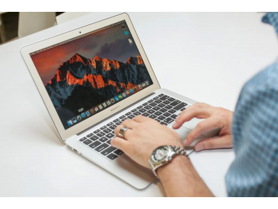 Обзор БУ Ноутбук 13.3" Apple MacBook Air 2017