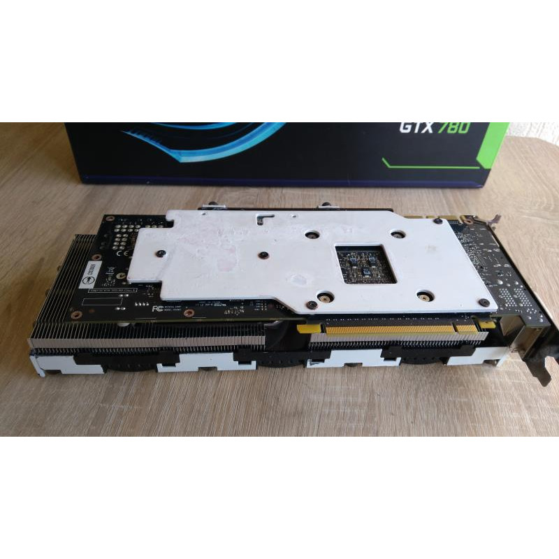 БУ Видеокарта Gigabyte GeForce GTX 780, 3 ГБ, GDDR5, 384 бит, 863/6008 МГц,