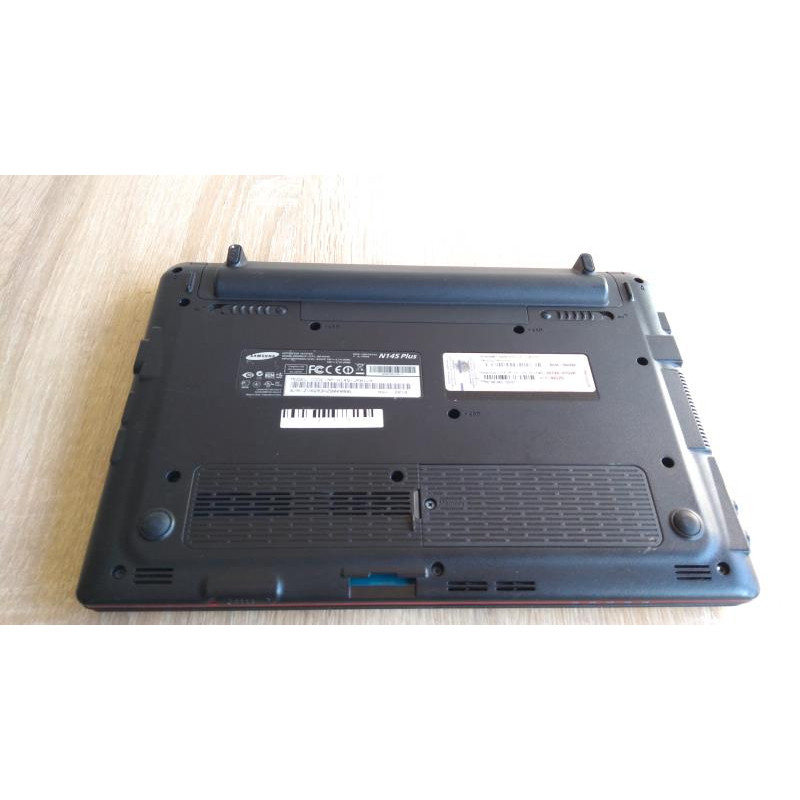 БУ Ноутбук Samsung N145P, 10.1" (1024x600) Atom N450 1.66 GHz, 1GB DDR2, 160GB HDD