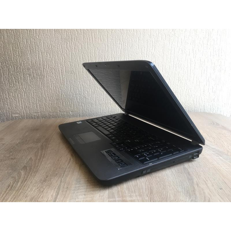 БУ Ноутбук 15.6", Samsung R528, Celeron T3300 (2.0 GHz), 4GB DDR3, 160GB HDD