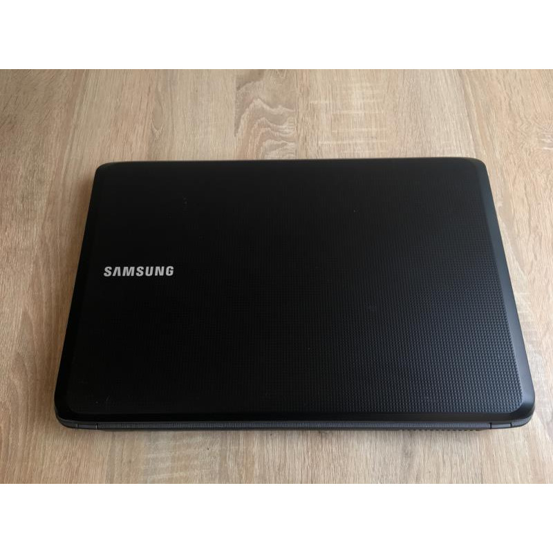 БУ Ноутбук 15.6", Samsung R528, Celeron T3300 (2.0 GHz), 4GB DDR3, 160GB HDD