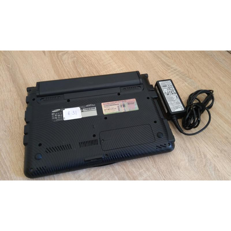 БУ Ноутбук Samsung N30 Plus, 10.1" (1024x600) Atom N450 1.66 GHz, 1GB DDR2, 250GB HDD