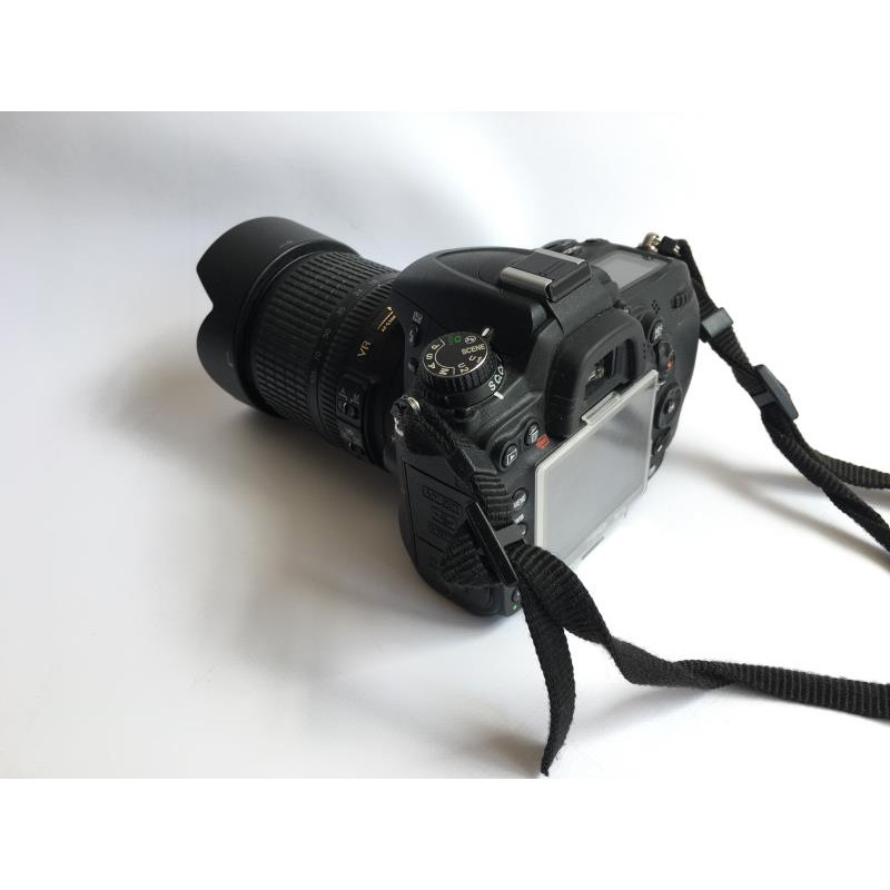 Used Nikon D7000 Kit (18-105VR) camera, mileage 15350 photos