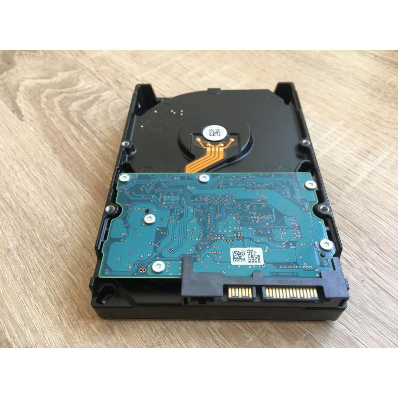 Used Hard drive 2 TB Hitachi (3.5", 5900 rpm, 32 MB, SATAIII, HDS5C1032CLA382/0F12117)