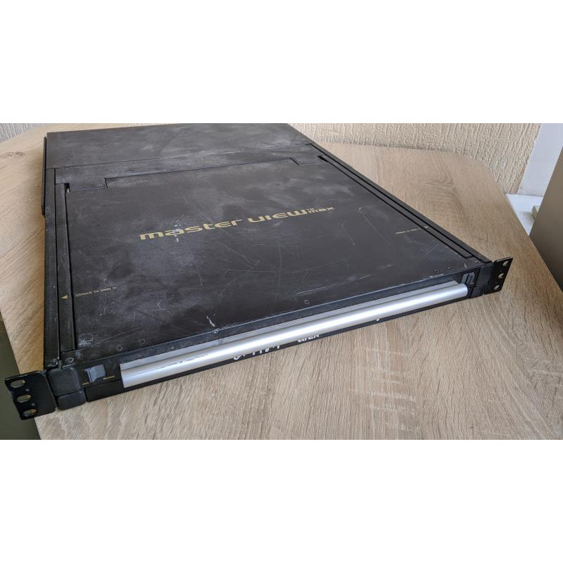 БУ KVM перемикач (консоль) ATEN CL-1216, LCD 17" (1280х1024) клавіатура та тачпад, 16 x SPHD