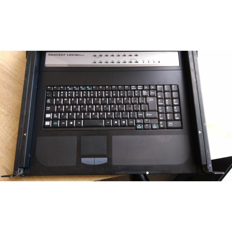 БУ KVM перемикач (консоль) ATEN CL-1216, LCD 17" (1280х1024) клавіатура та тачпад, 16 x SPHD