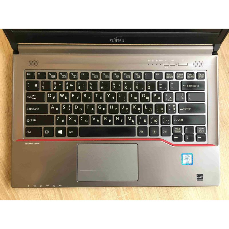 Laptop Fujitsu LifeBook E746, 14" (IPS 1920x1080), i7-6600U, 2.6 GHz, 8GB DDR4, SSD 120GB