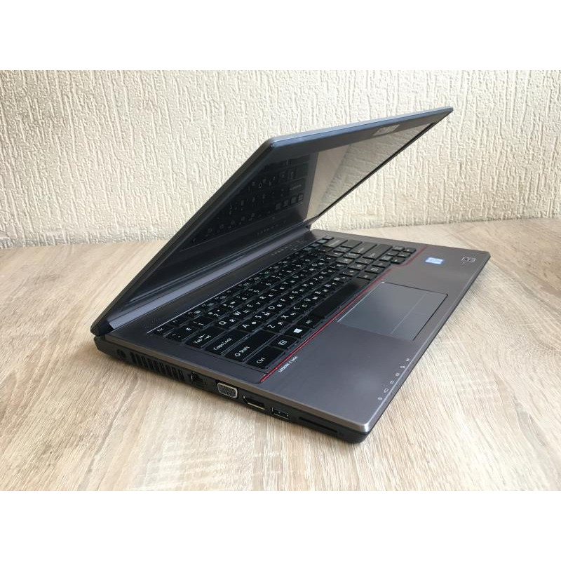Laptop Fujitsu LifeBook E746, 14" (IPS 1920x1080), i7-6600U, 2.6 GHz, 8GB DDR4, SSD 120GB
