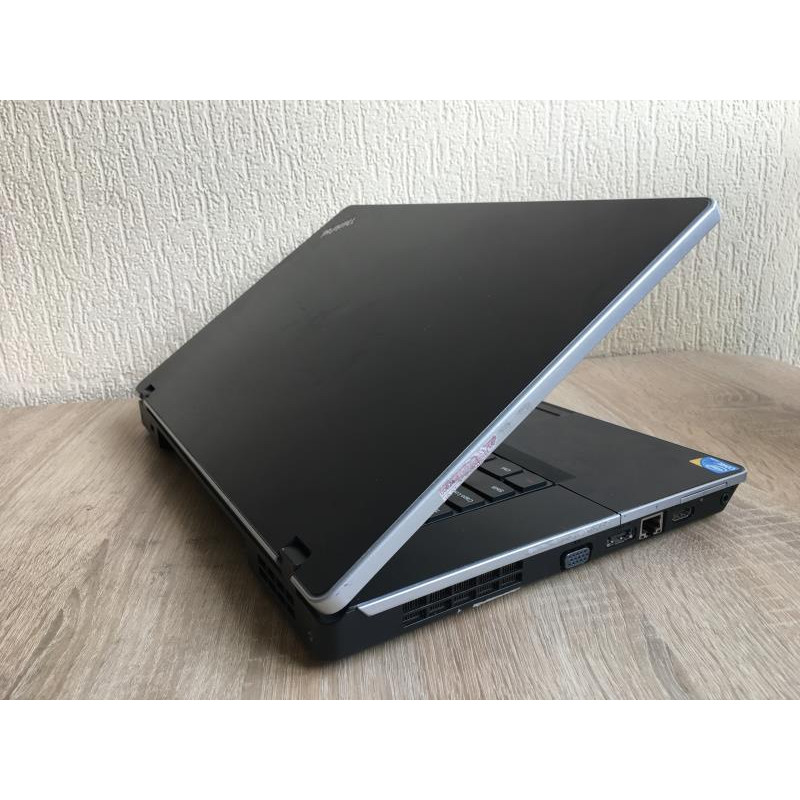 БУ Ноутбук 15.6" Lenovo ThinkPad Edge 15 (0301-F4G) Core i5-430M (2.26 GHz), 4GB DDR3, HDD 320 GB