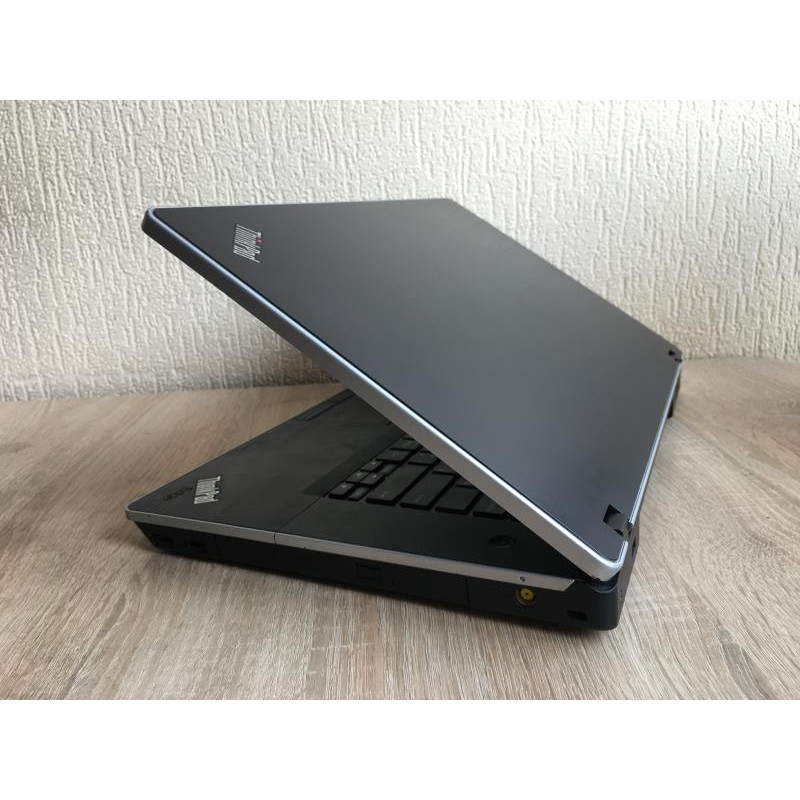 БУ Ноутбук 15.6" Lenovo ThinkPad Edge 15 (0301-F4G) Core i5-430M (2.26 GHz), 4GB DDR3, HDD 320 GB