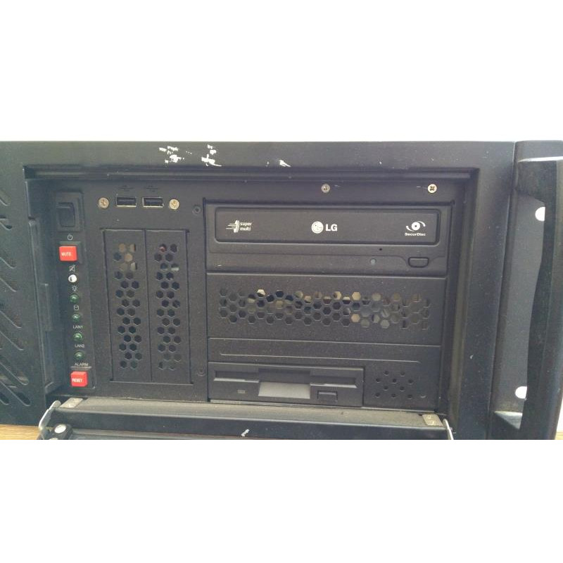 БУ Корпус для сервера 4U Chenbro RM4112X, 483x595x176мм, EATX, 5x3.5", 3x5.25", без БП