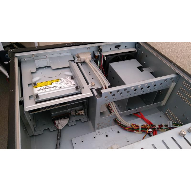 БУ Корпус для сервера 4U Chenbro RM4112X, 483x595x176мм, EATX, 5x3.5", 3x5.25", без БП