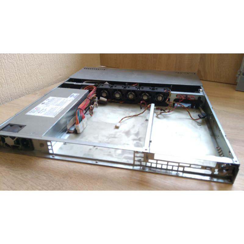 БУ Корпус для сервера 1U Supermicro 5013C-M8/MT, 437x503x43мм, ATX, 4x3.5", 300W