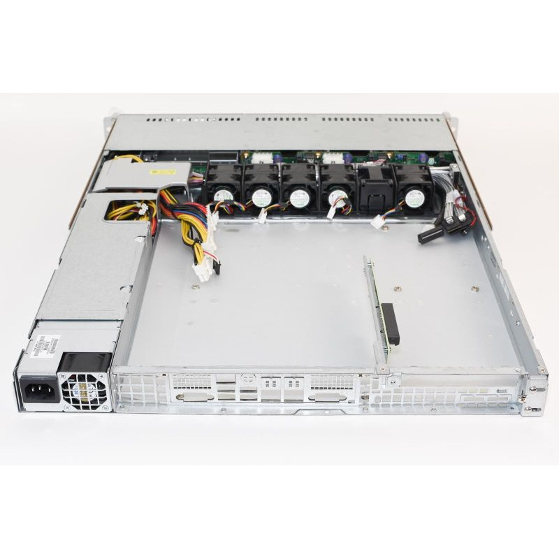 БУ Корпус для сервера 1U Supermicro 113TQ-600CB, 437x597x43мм, EATX, 8x2.5" SAS (4 корзины) 600W