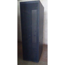 БУ Шафа підлогова 42U 600X1000 IBM NetBay S2 (9307-RC4) двері перфорація, на роликах