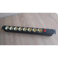 БУ Блок розеток 19" 1U (PDU) 8 розеток Schuko, підключення C14, вимикач