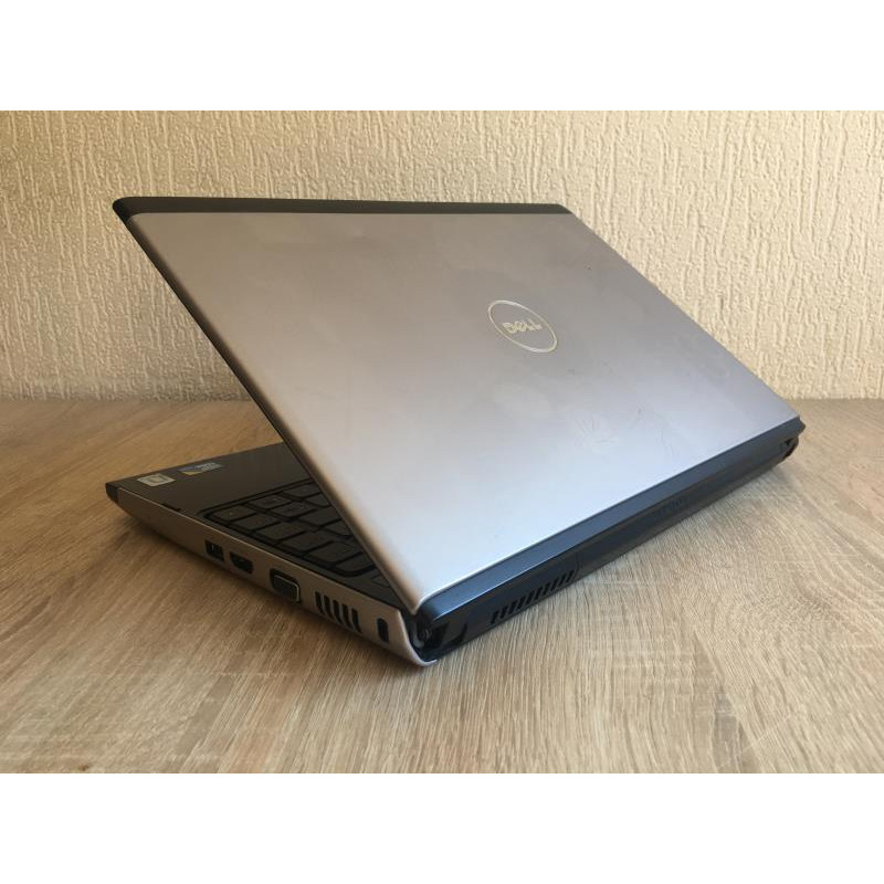 БУ Ноутбук 13", Dell Vostro 3300, i5-M450 (2.4ГГц), 4GB DDR3 нет HDD
