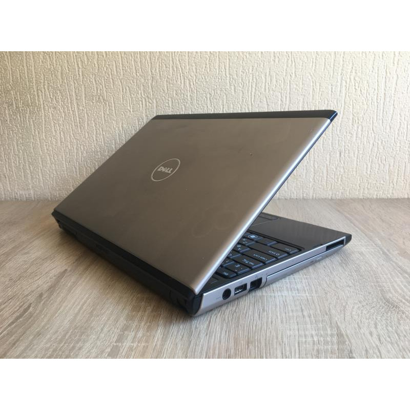 БУ Ноутбук 13", Dell Vostro 3300, i5-M450 (2.4ГГц), 4GB DDR3 нет HDD