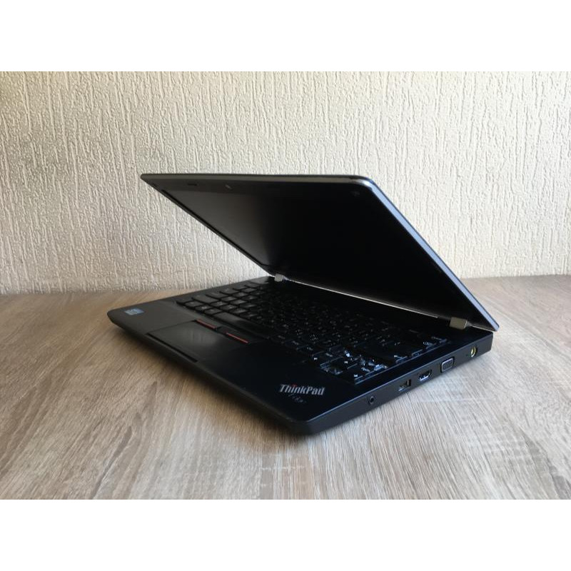 Used Laptop 13.3", Lenovo ThinkPad E330, i3-3110M (2.4 GHz), 4GB DDR3, no HDD