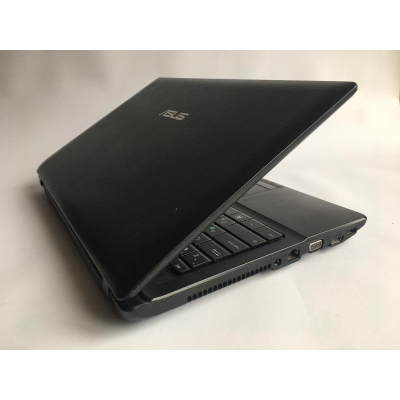 БУ Ноутбук 15.6", Asus X54H, i3-2328M (2.2ГГц), Radeon HD 7470M, 1 ГБ, 4 ГБ DDR3, HDD 500 Гб