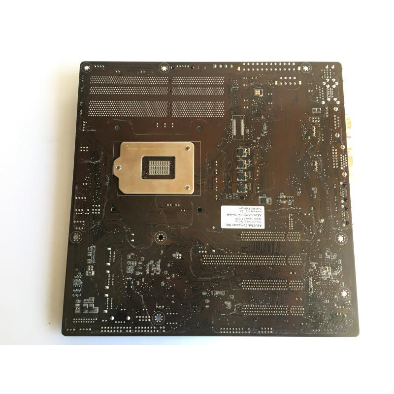БУ Материнська плата для сервера ASUS P9D-M (s1150, 4xDDR3 (32Gb max), 6xSATAII, 2 lan, VGA, mATX