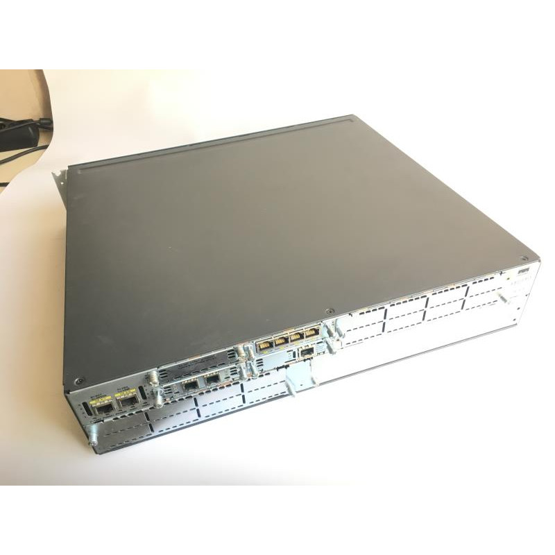 БУ Маршрутизатор Cisco 2821 + 3 модуля расширения (2 RJ45 x GE, 2 x USB 1.1)