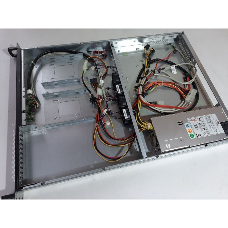 БУ Корпус для сервера 1U Chenbro RM12700, 430x590x43мм, ATX, 500W