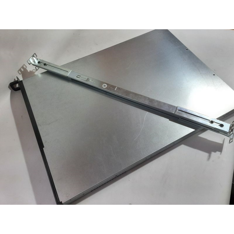 БУ Корпус для сервера 1U Chenbro RM12700, 430x590x43мм, ATX, 500W