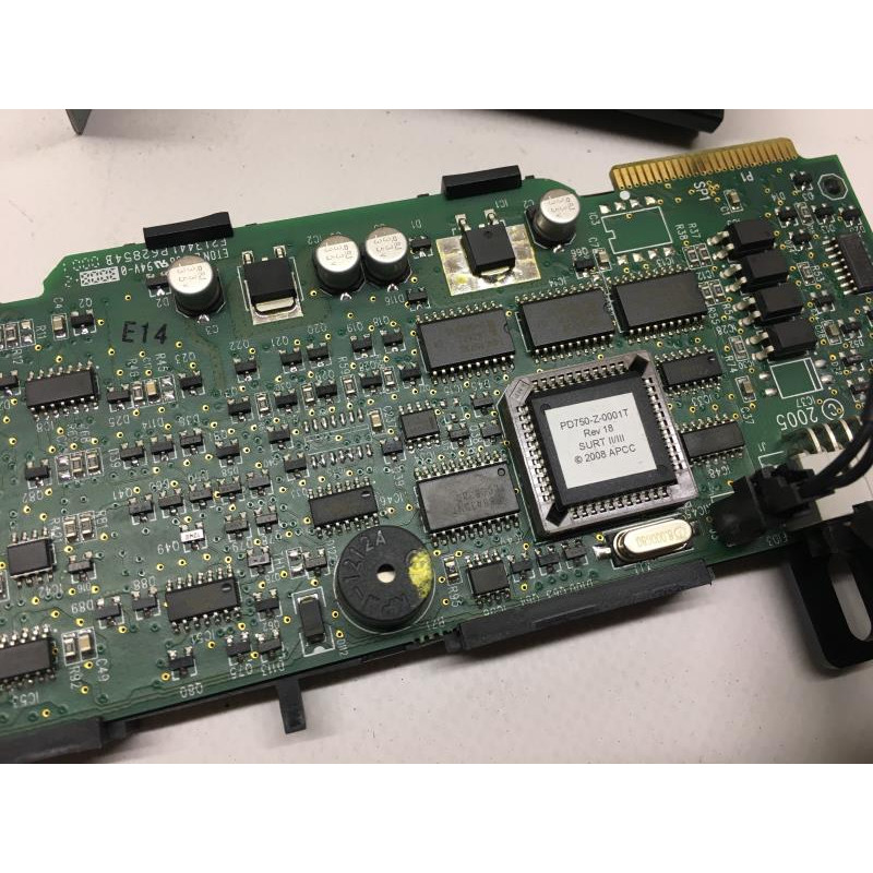 UPS Control Board APCC 640-0750L REV. 12 for SURT6000XLI