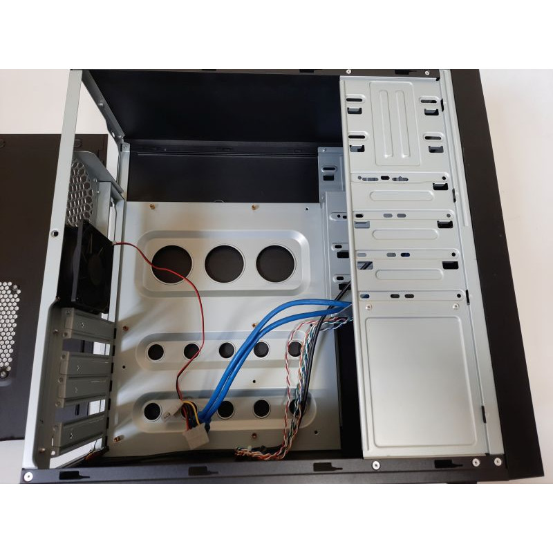 БУ Корпус Chieftec iArena CQ-01B-U3, 427x410x160, без БП (верхний) ATX