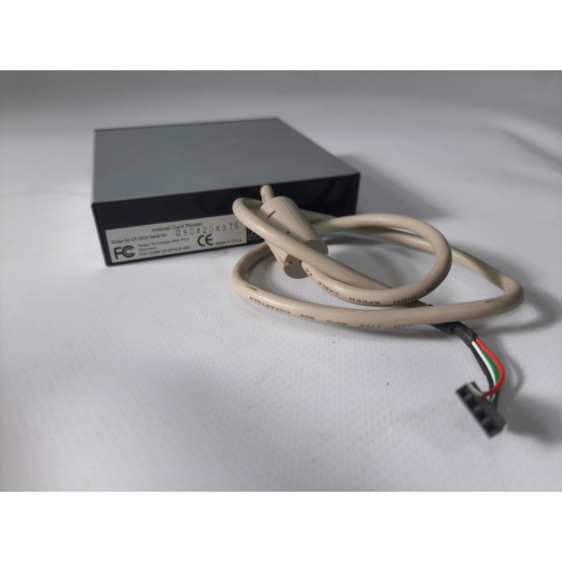 Used Griffon CR-363X Card Reader for 3.5-inch PC bay