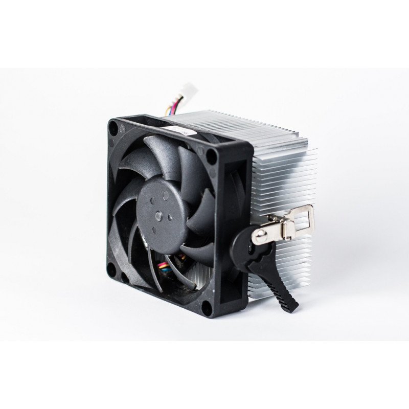 БУ Процессорный кулер AMD FHSA7018S (AMD AM/FM, 4pin, 70мм, 2800 об/мин)