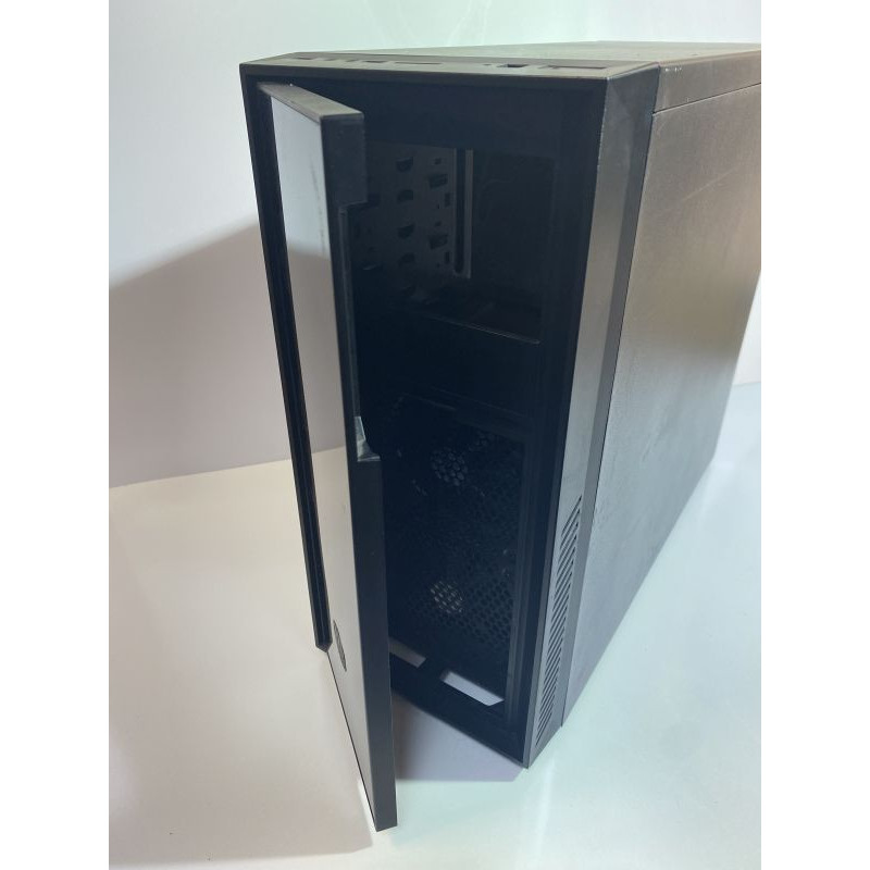 Used Case Cooler Master Silencio 550, 505x451x210, without PSU (bottom) ATX