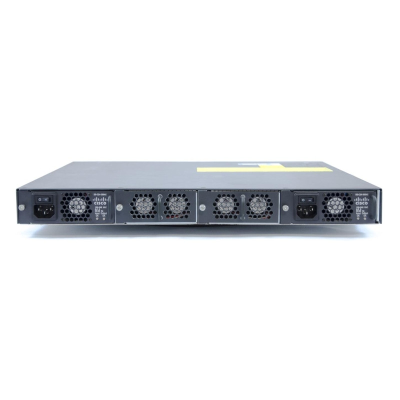 БУ Коммутатор управляемый Cisco DS-C9134-K9, 32xSFP, 2xPSU, Console